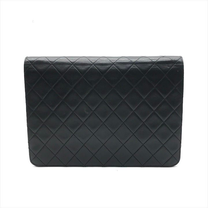 Chanel CC Logo Pushlock Lambskin Quilted Chain Shoulder Bag Black