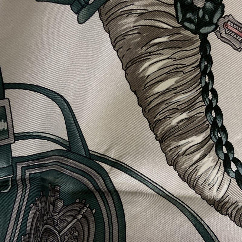 Hermes Scarf Carré 90 White Green And Pink Harnais DE COUR / Harness Silk