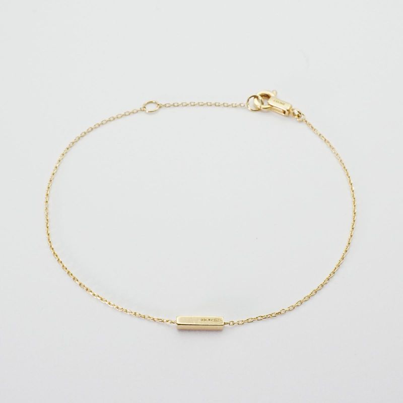 Celine Black Diamond 18K Line Bracelet 25-1546s