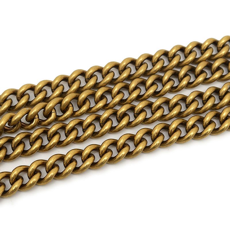 Gucci Interlocking G Chain Shoulder Bag 746056 Beige