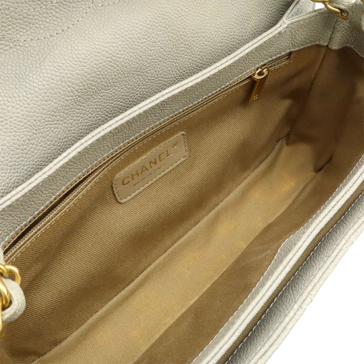 Chanel 255 Matelasse Chain Bag Shoulder Bag Shoulder Soft Caviar Skin Leather