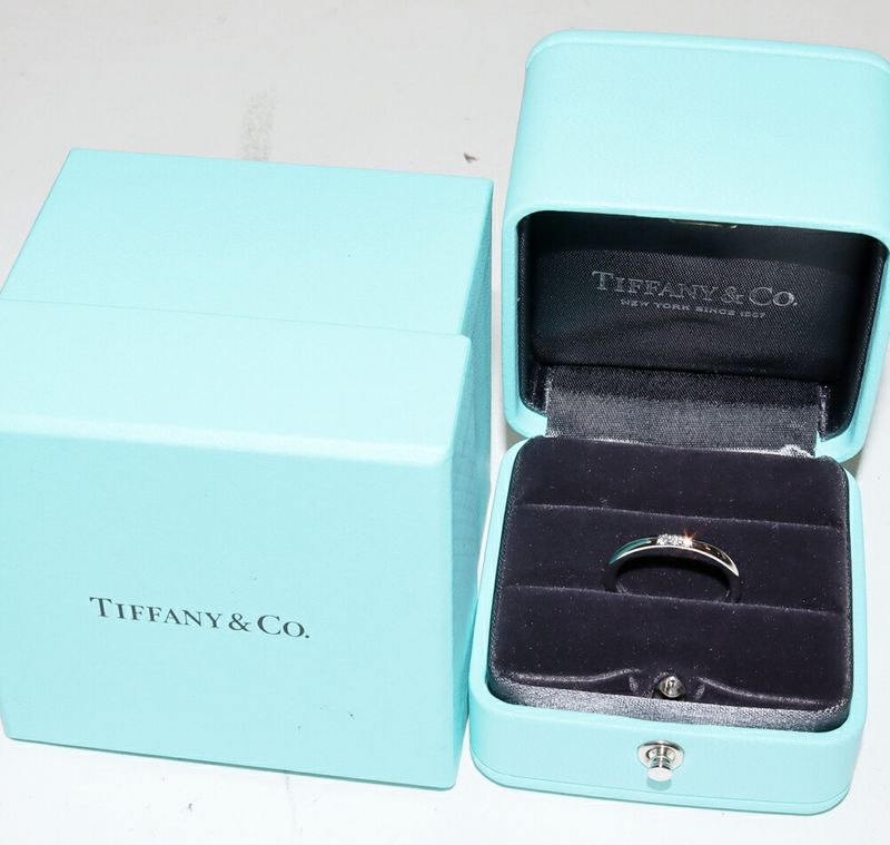 Tiffany & Co Ring Pt950 Diamond 3P (002ct) Forever Wedding Ring