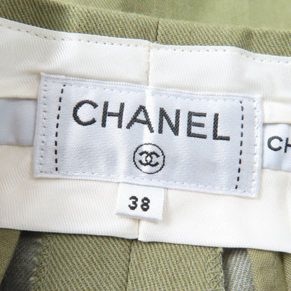 CHANEL P55496v33481 100% Cotton Coco-mark Matelasse Chain Button Shorts Khaki