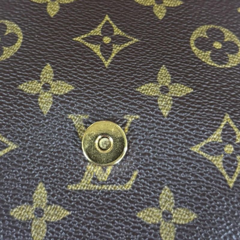 Louis Vuitton Musette Tango Short Monogram Shoulder Bag Monogram Canvas M51257