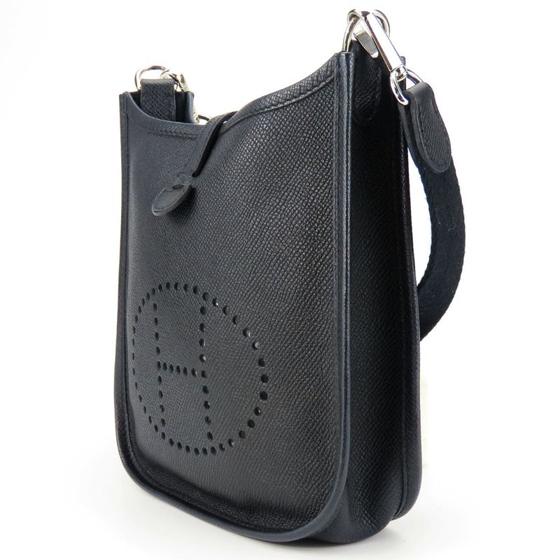 Hermes Shoulder Bag Evelyn TPM Vaux Epson Black Silver Hardware 16 X Engraved