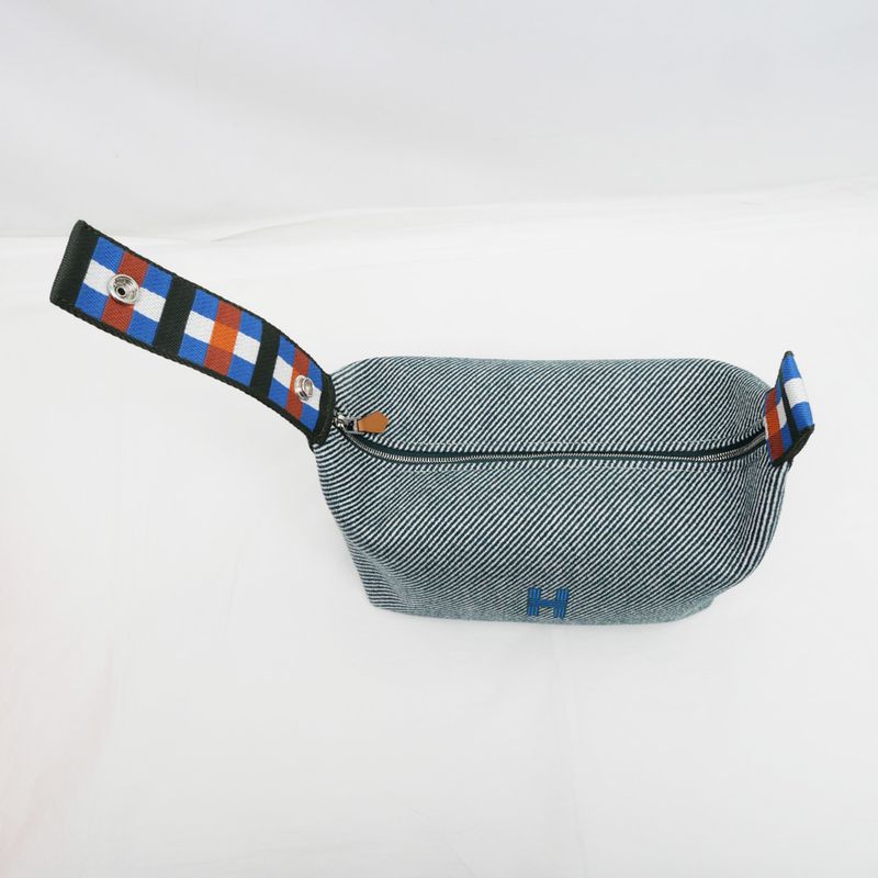 Hermes Brid A Black PM Au-carre Handbag Pouch Vert Foret Ladies