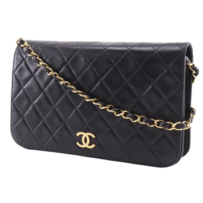 Chanel Chain Shoulder Matelasse Lambskin Women's Shoulder Bag