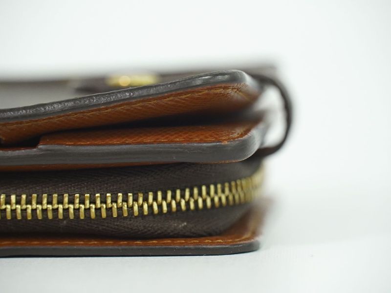 Authentic Louis Vuitton LV Compact Zip Monogram Fold Wallet Brown M61667