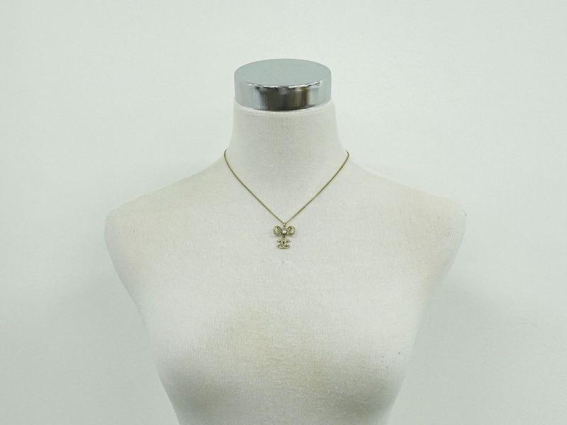 Authentic Chanel Coco Mark Ribbon Motif Rhinestone Necklace Pendant GP Gold
