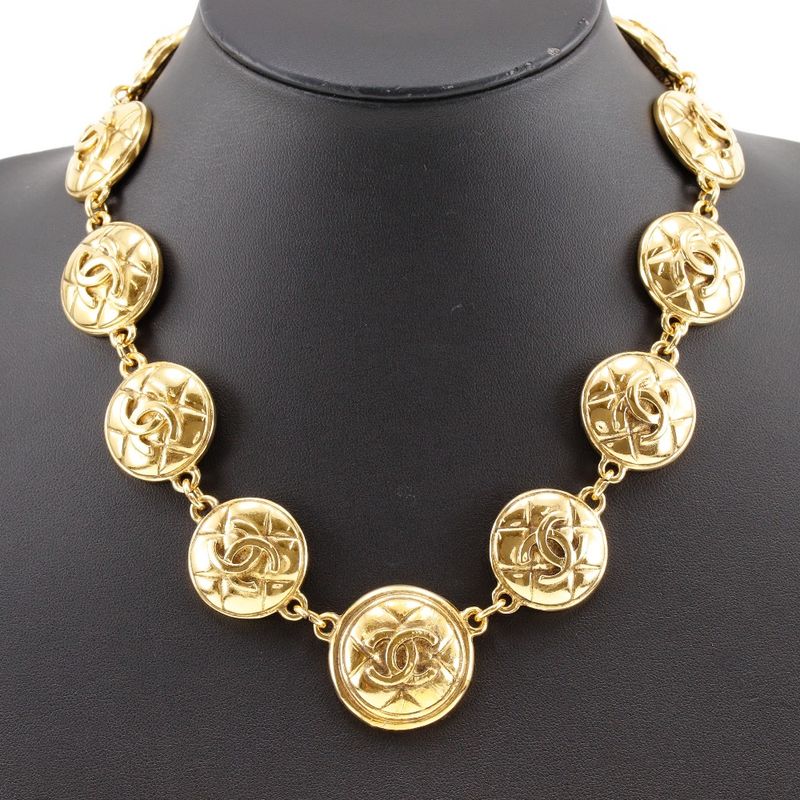 Chanel Coco Mark Matelasse Vintage Gold Plated Ladies 100g Necklace