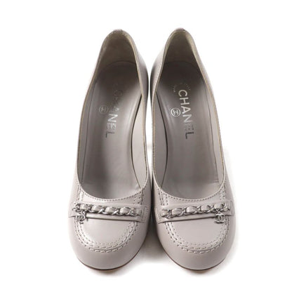 CHANEL G31145 Coco Mark Chain Decoration Round Toe Leather Pumps Grey Silver