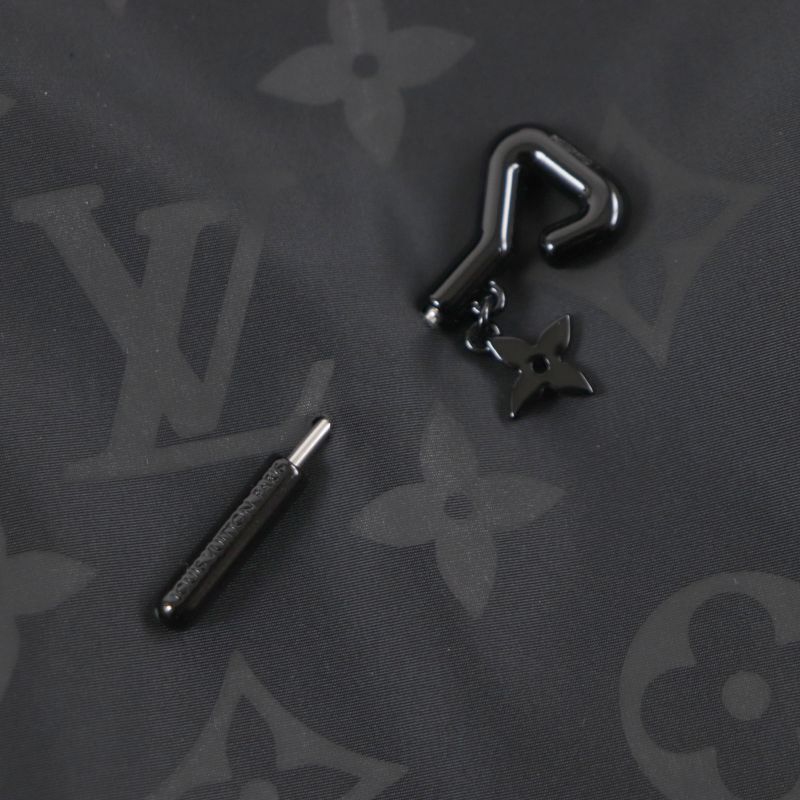  Louis Vuitton 22AW Hnk48w Mid-length Monogram Windbreaker Hoodie Black 50