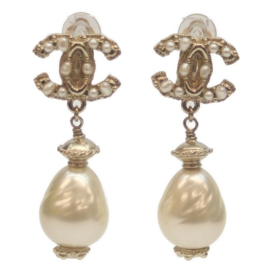 Chanel A11C GP Swing Pearl Coco Mark Earrings 90 Gold Faux Pearl Baroque Pearl
