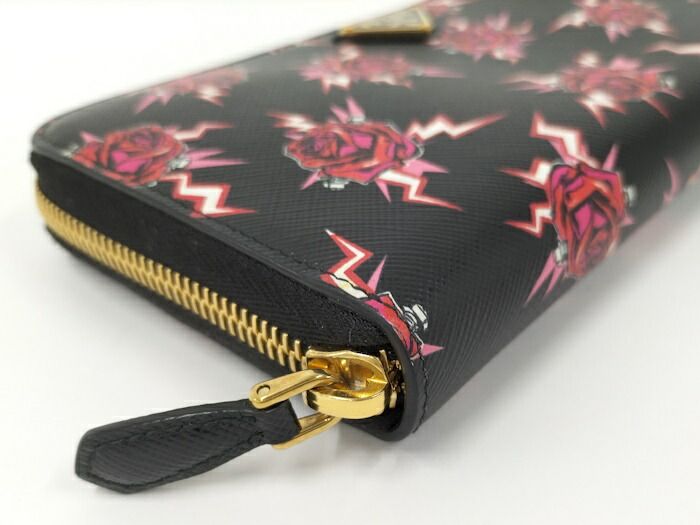 Prada Round Zipper Long Wallet Rose Saffiano Leather Black 1ml506