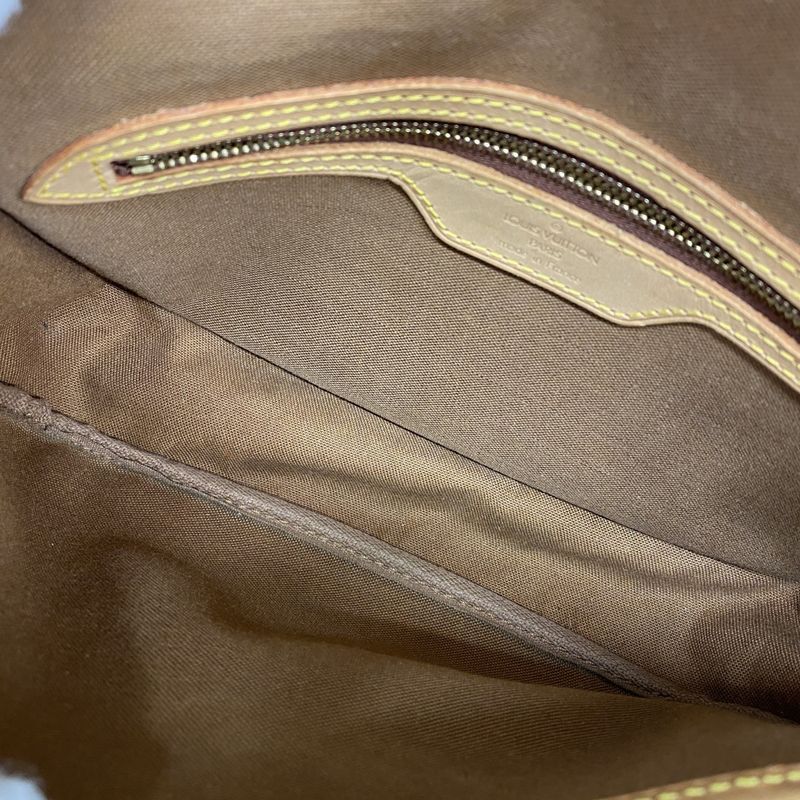 Louis Vuitton Shoulder Bag Monogram Giveshiere PM M42248 Brown Ladies