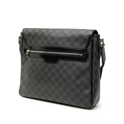 Louis Vuitton Damier Graphite Daniel MM Crossbody Shoulder Bag N58029 Black PVC