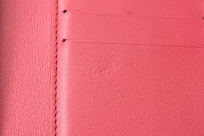 Louis Vuitton Wallet Louis Vuitton Portefeuille Capucines Compact Taurillon