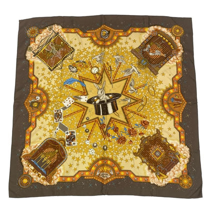 Hermes Carre 90 LA Magie Magic Rabbit Magic Trick Pigeon Clown Silk Brown With
