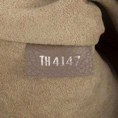 Louis Vuittonpochette Jules Taupe Taurillon Cles Mann Scuff Zar A