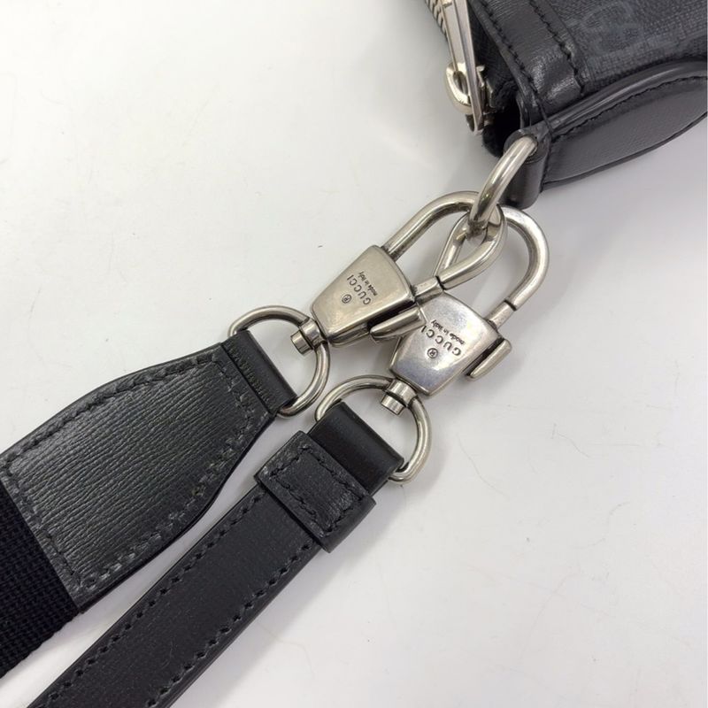 Gucci 2-way Bag Interlocking G GG Supreme Body Bag Canvas Black Shoulder Bag