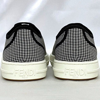 Fendi Sneakers Ec21385 White Black Staggered