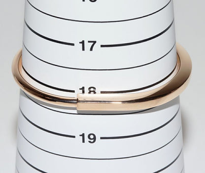 Tiffany & Co Bangle Bracelet 18K Pink Gold Rock Bangle Extra Large