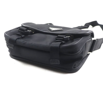 Prada 2vd034 Triangle Logo Triangle Plate With Pouch Nylon Tessuto Saffiano