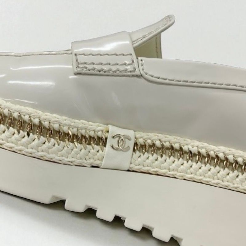 Chanel Loafer Leather Shoes Patent Leather White Gold Here Mark Thick Sole