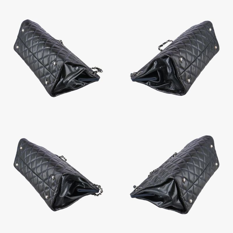 CHANEL  Matelasse Coco Mark GST Navy Patent A6573417188712