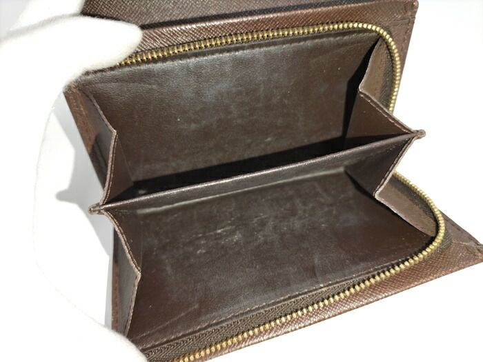 Louis Vuitton Porte Feuille Tresor Fold Wallet With L-shaped Zipper Damier