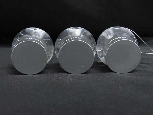 Boutique Chanel Snow Globe Lion Flower Star Key Holder Charm Set Of 3