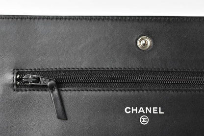 Chanel Chain Wallet Shoulder Bag Long Wallet Clutch Chanel Caviar Skin CC Mark