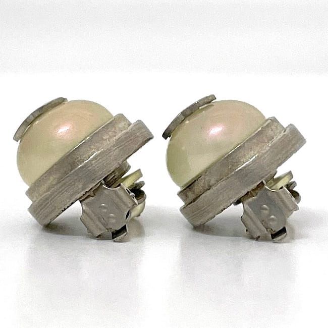 Chanel Earring Silver Pearl Style Coco Mark Excellent Condition Metal Used 98