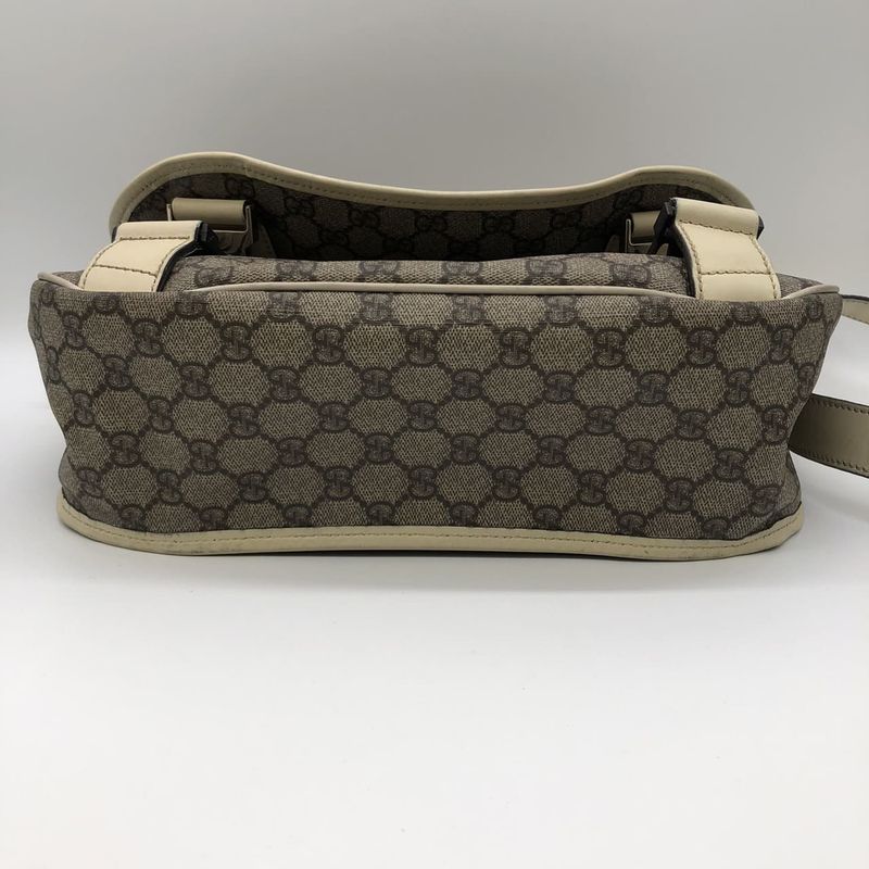Gucci 201732 Shoulder Bag Messenger Bag GG Supreme Leather Beige Women Men