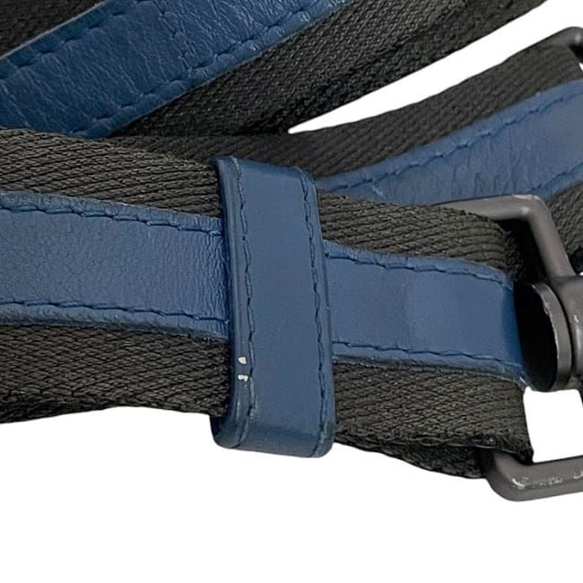 Bottega Veneta Shoulder Bag Blue Intrecciato Excellent Condition Leather