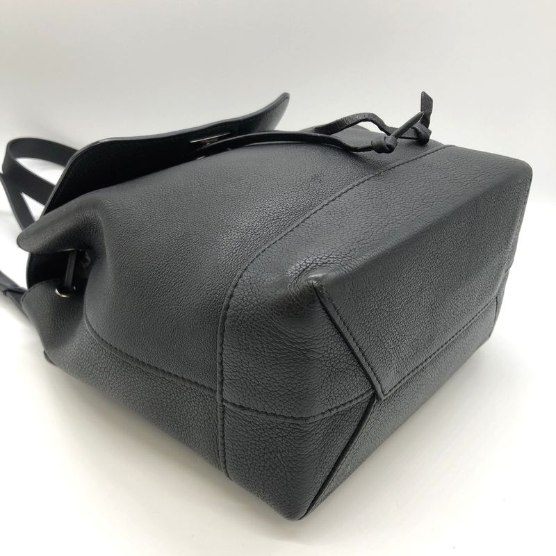 Louis Vuitton Lock Me Backpack M41815 Backpack Daypack Leather Black Women