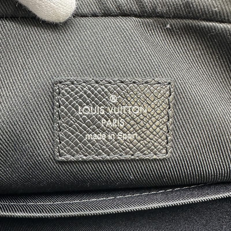 Louis Vuitton M30265 Messenger PPM Shoulder Bag Taiga Black Ladies Men