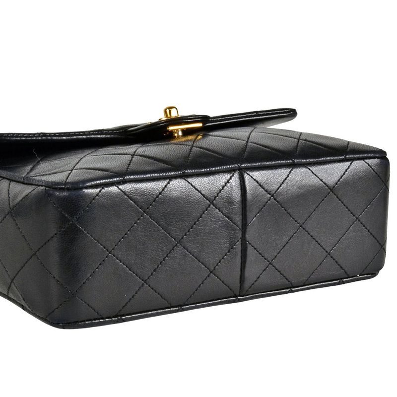 Chanel Matelasse Shoulder Bag Lambskin A01163 Black Gold Hardware 1st Unit