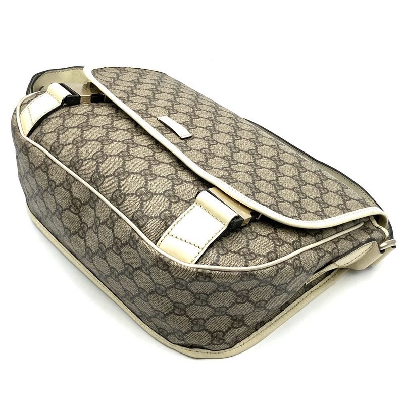 Gucci 201732 Shoulder Bag Messenger Bag GG Supreme Leather Beige Women Men