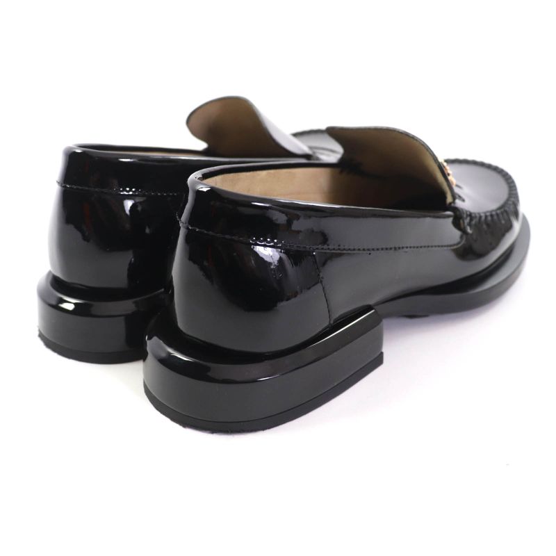 CHANEL 22B G39447 F Patent Leather Loafer With Pearl Coco Mark Black 34.5 With