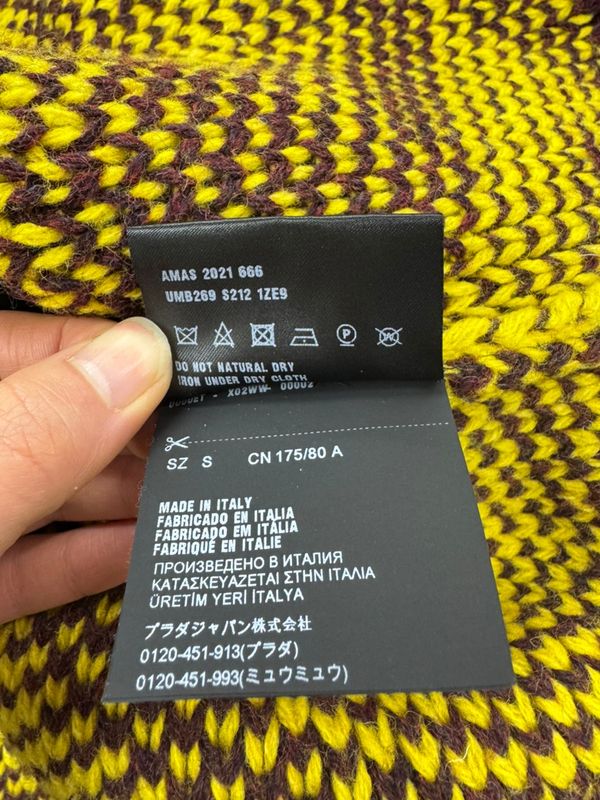 Prada 21aw V-Neck Geometric Long Knit Sweater Umb269 Yellow S
