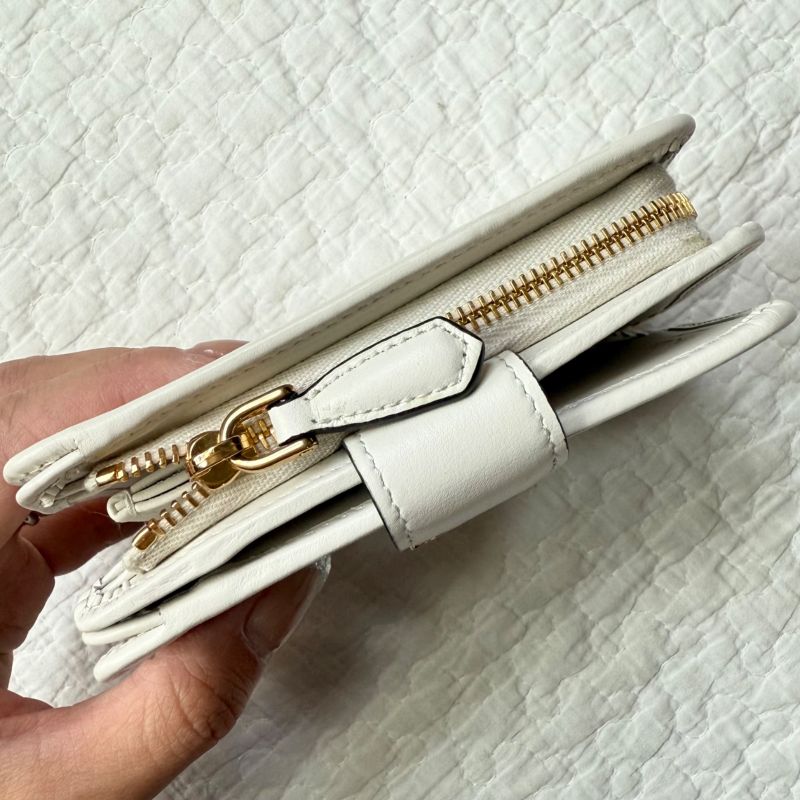 Prada Bifold Wallet Triangle Logo Plate Triangle Logo City Calf Tab 1ml018