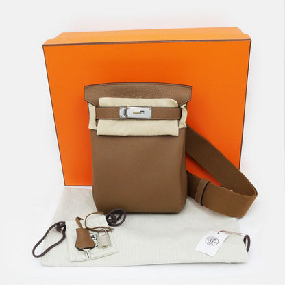 Hermes Kelly Akkado PM Alzan Silva-hardware Togo W Engraved Shoulder-