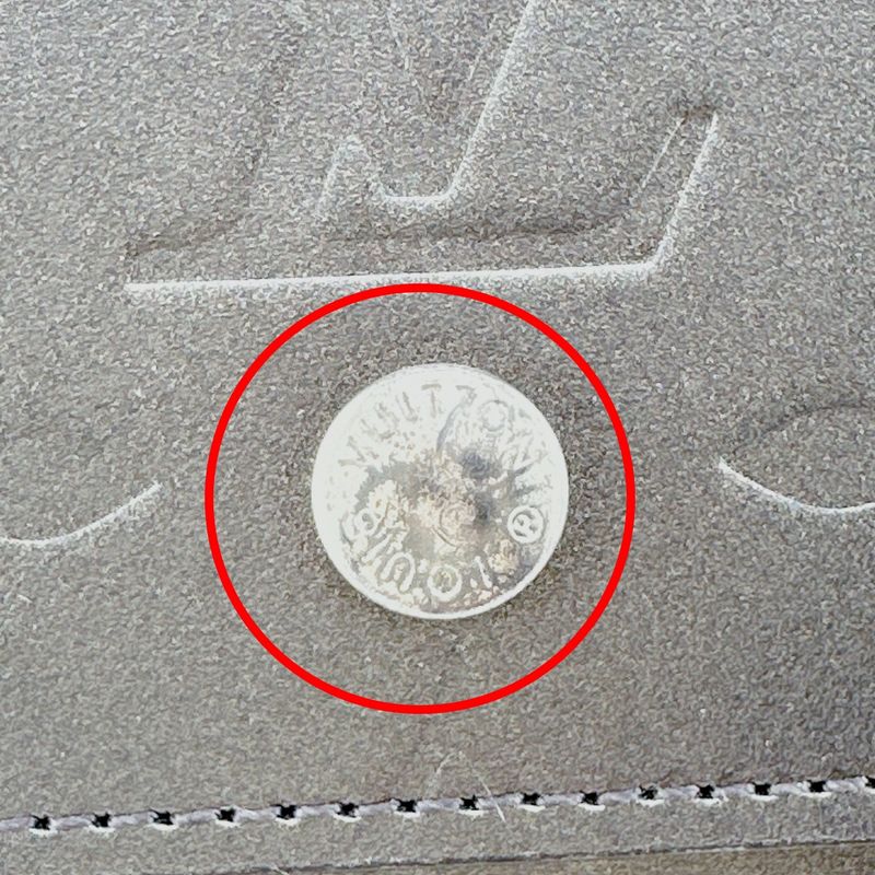 Louis Vuitton M65112 Monogram Wallet With Card Pockets Porte Monnaie Vie Carte