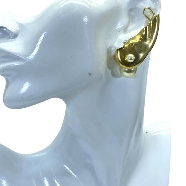 Christian DIOR Ear Cuff Earrings Pearl GP Gold White One Ear