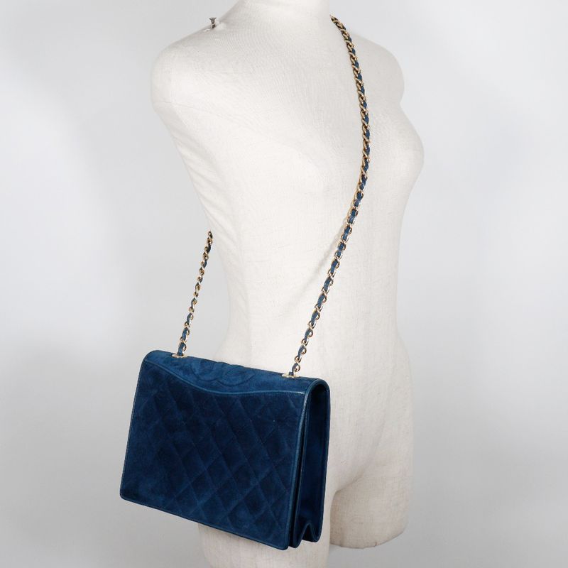 Chanel Chain Shoulder Matelasse Vintage Suede Blue Ladies Shoulder Bag