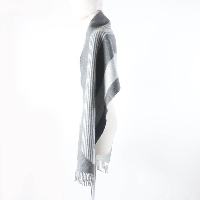 Hermes Sangre À Bucle 100% Cashmere Anthogracito / Gris Cles Fringed Scarf 39 X