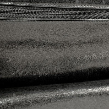 Chanel Matelasse 25 W Flap Chain Shoulder Bag Lambskin Black Gold Hardware Coco