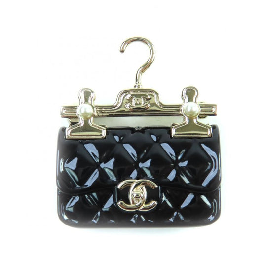 CHANEL B23C Ab9849 Coco Mark With F Pearl Bag Design Brooch Black Gold Hardware
