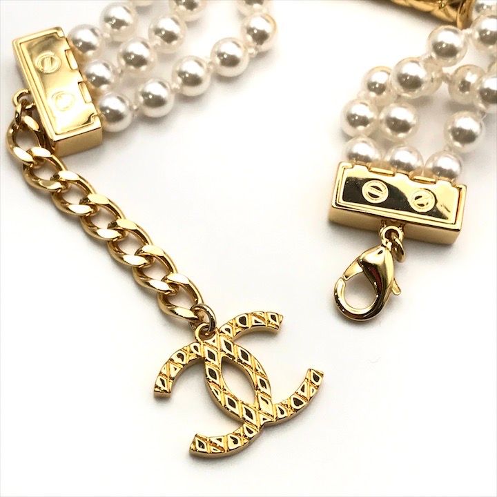 Chanel Bag Motif 3 Rows Pearl Gold Bracelet